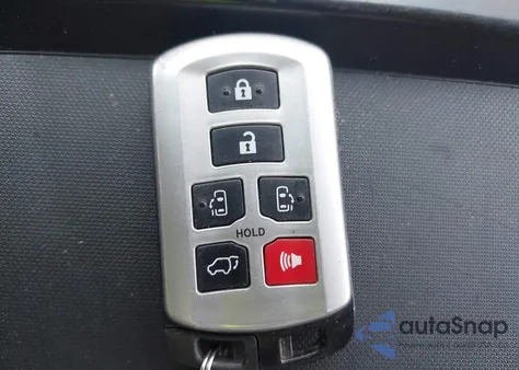 2011 Toyota Sienna Limited V6 z USA, uszkodzony, nr VIN 5TDYK3DC7BS042541